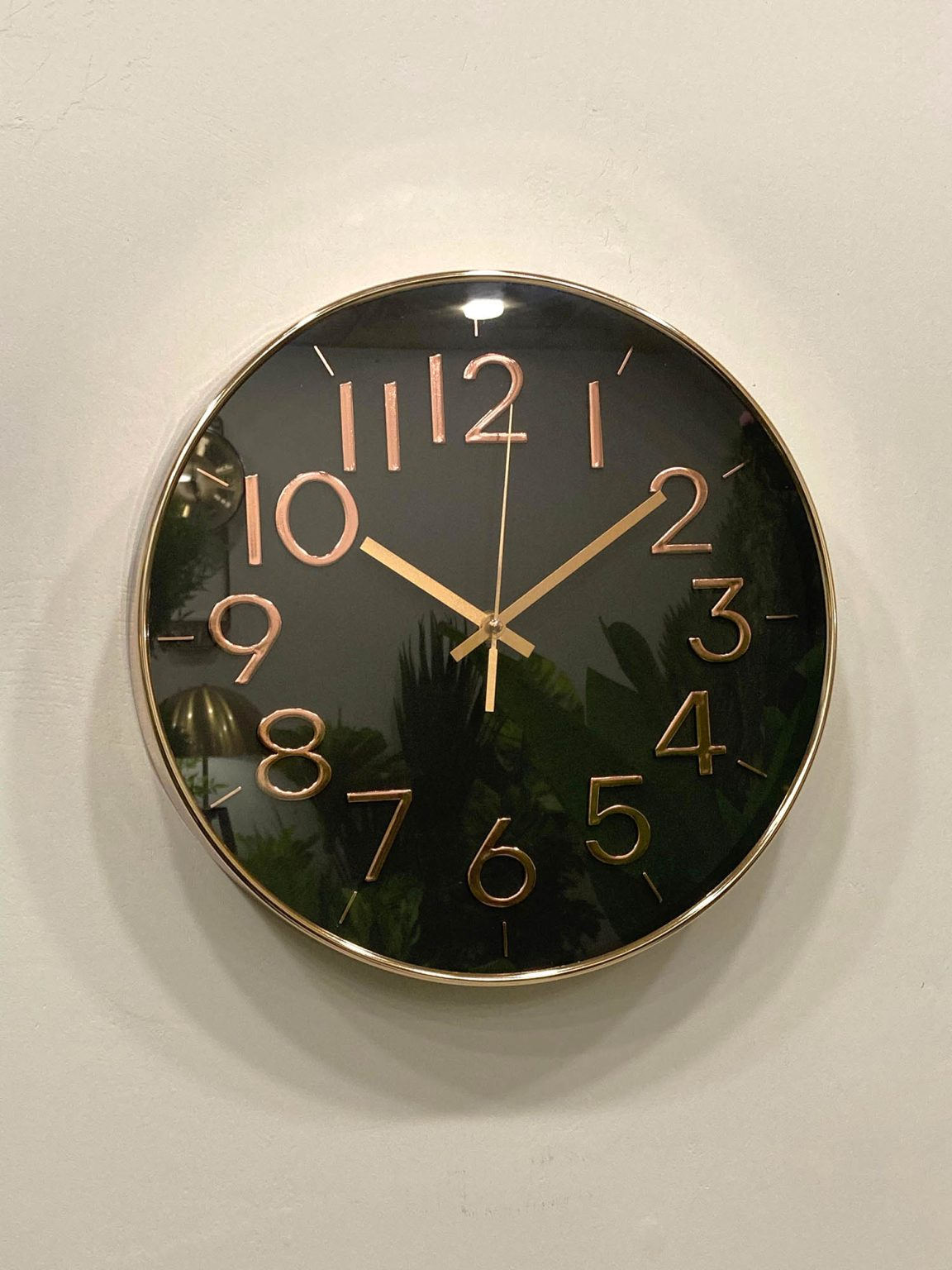 Wall Clock Black Golden MK1072c