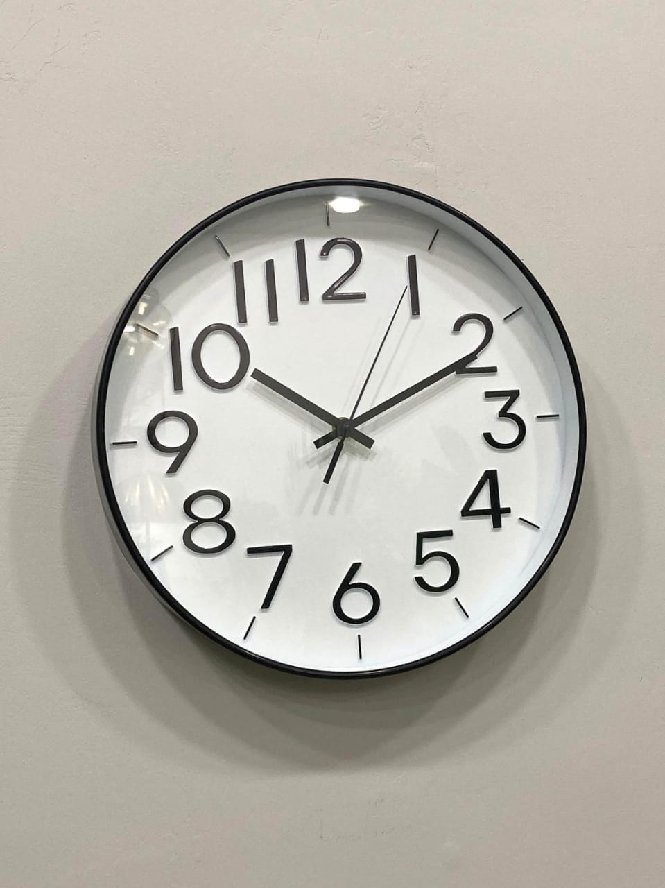 Wall Clock White Black MK1072